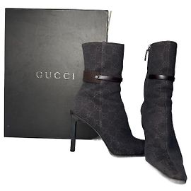 Vintage Gucci Monogramm Stiefeletten mit Absatz 6C Braun