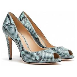 Escarpins Manolo Blahnik Python Bleu Clair Bleu clair