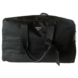 Borsone da viaggio Prada in nylon e pelle saffiano nero Nero