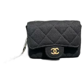 Bolso de cinturón micro mini de tela de jersey acolchada negra de Chanel Negro