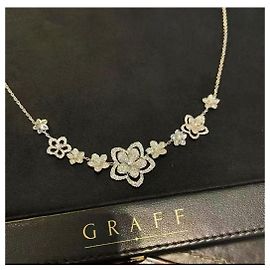 Collar de diamantes GRAFF Wild Flower en oro blanco. Plata
