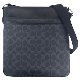 Borsa a spalla in PVC navy Gotham di Coach Blu