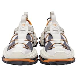 Balenciaga-Tênis de caminhada desgastados Balenciaga em poliuretano branco-Branco