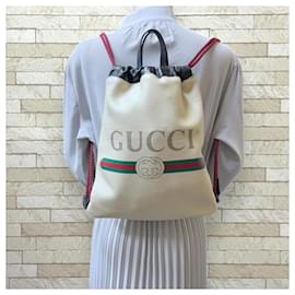 Gucci-Gucci Sherry Backpack in White Leather-White