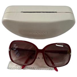 Nina Ricci Sunglasses Red
