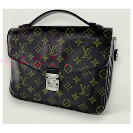 Louis Vuitton-Louis Vuitton monogram Infrarouge Pochette Métis-Black