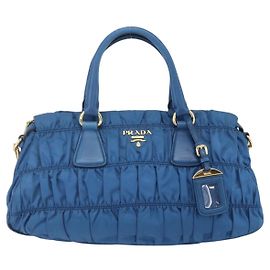 Borsa a tracolla convertibile Prada Gaufre Tessuto media Blu