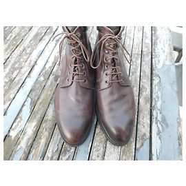 Botines Paraboot altos talla 11 45 Castaño