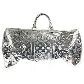 Bolsa Boston Keepall 55 Miroir Monogram Louis Vuitton Prata