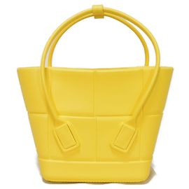 Bottega Veneta La Borsa Tote in Gomma Arco Giallo