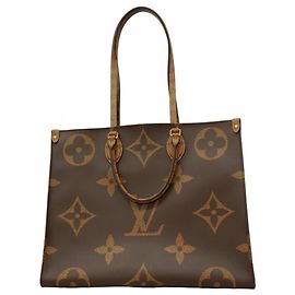 Louis Vuitton Monogram Giant Reverse On-the-Go Tote Bag Braun