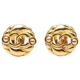 Orecchini rotondi a clip CC in oro placcato Chanel D'oro