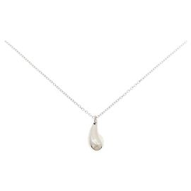 Tiffany & Co Tiffany Silver Teardrop Necklace Silvery