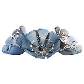 Marni Collier avec fleur bleue sur ruban Bleu