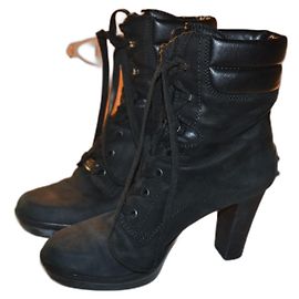Tod's leather ankle boots black Black