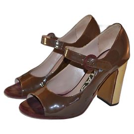 Escarpins Pointus Bicolores Rochas Marron Beige Vernis 38 IT Marron Beige