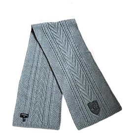 Sciarpa Chanel in cashmere grigio con logo CC e perle Grigio
