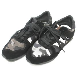 Autre Marque Baskets basses en daim AVIREX RIOT Noir Autre