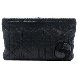 Clutch Cannage Rose em Couro de Bezerro Preto Dior Preto