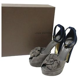 Sandales en daim avec motif floral Louis Vuitton Marron Bleu Marine