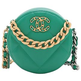 CHANEL 19 Lambskin Chain Shoulder Bag Green