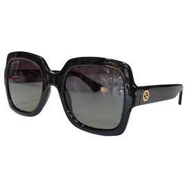 Gucci oversized square sunglasses black Black