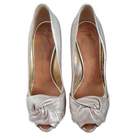 Giuseppe Zanotti Tacchi D'oro