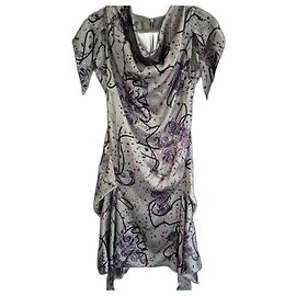 Alexander McQueen Kleid aus silberner Seide Silber