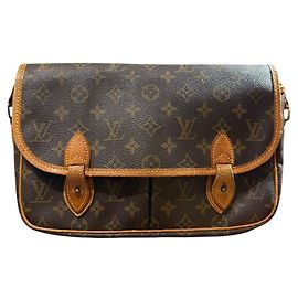 Louis Vuitton Gibeciere MM Monogram Shoulder Bag Brown