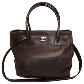 Bolsa Executiva de Couro 2WAY da Chanel Marrom