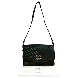 Bolsa de Ombro em Couro de Cordeiro V Stitch da Chanel Preto