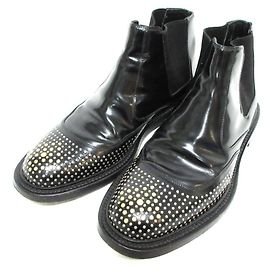 Yves Saint Laurent Saint Laurent Studs Patent Leather Chelsea Boots Black