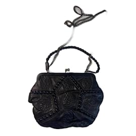 Autre Marque VENTILO Bolsa de mão redonda em couro de cordeiro preto acolchoada com pérolas Preto
