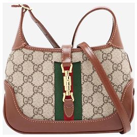 Gucci Bolsa Jackie 1961 em GG Supreme marrom Marrom