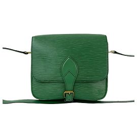 Bolsa de ombro mini em couro Epi Cultusiere da Louis Vuitton Verde