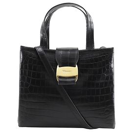 Salvatore Ferragamo Vara Handbag Black