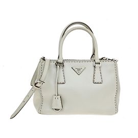 Prada Galleria Double Zip Tote aus Gestepptem Leder Mittel Weiß