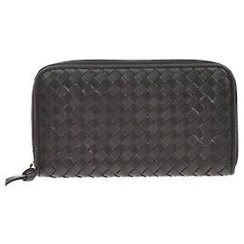 Bottega Veneta Intrecciato Long Zip Leather Brown