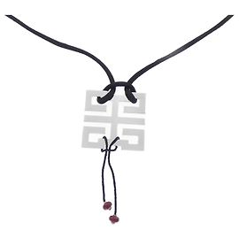 Collar Wish Knot de Cartier Otro