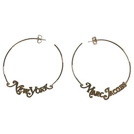 Orecchini a cerchio grandi con motivo logo Marc Jacobs D'oro