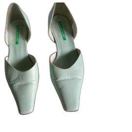 Autre Marque Moda di Fausto Pumps aus Leder Hell Türkis Hellgrün