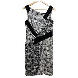 Autre Marque Robe en dentelle brodée de fleurs TADASHI SHOJI Noir