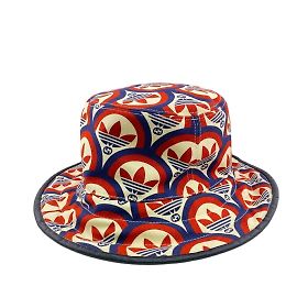 Sombrero bucket Trefoil de lona GG de Gucci Roja Azul Crudo