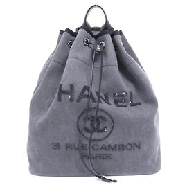 Mochila Chanel Deauville Linha 93787 Marrom Preto
