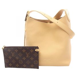 Borsa a Spalla Lowkey Hobo PM Louis Vuitton Beige