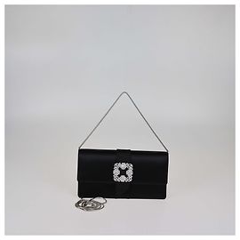 Clutch Capri em cetim preto com fivela de joia Manolo Blahnik Preto