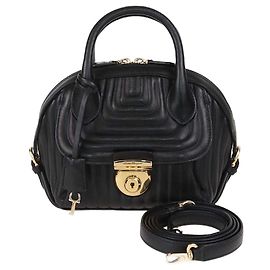 Bolsa Fiamma pequena em couro acolchoado preto da Salvatore Ferragamo Preto
