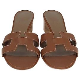 Hermès Hermes Gold Leather Oasis Sandals Golden