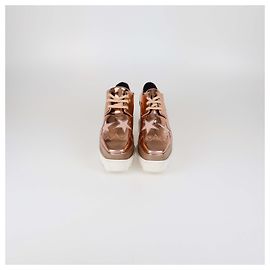 Stella Mc Cartney Stella McCartney Rose Gold Faux Laminated Leather Elyse Star Platform Sneakers Golden