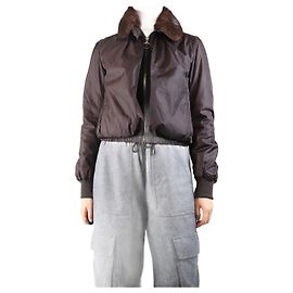 Prada Giacca cropped in nylon marrone scuro - taglia UK 10 Marrone